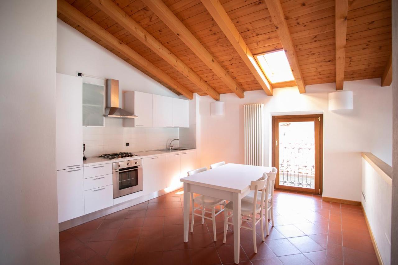 Iseolakerental - Casa Del Pescatore Riva di Solto Ngoại thất bức ảnh